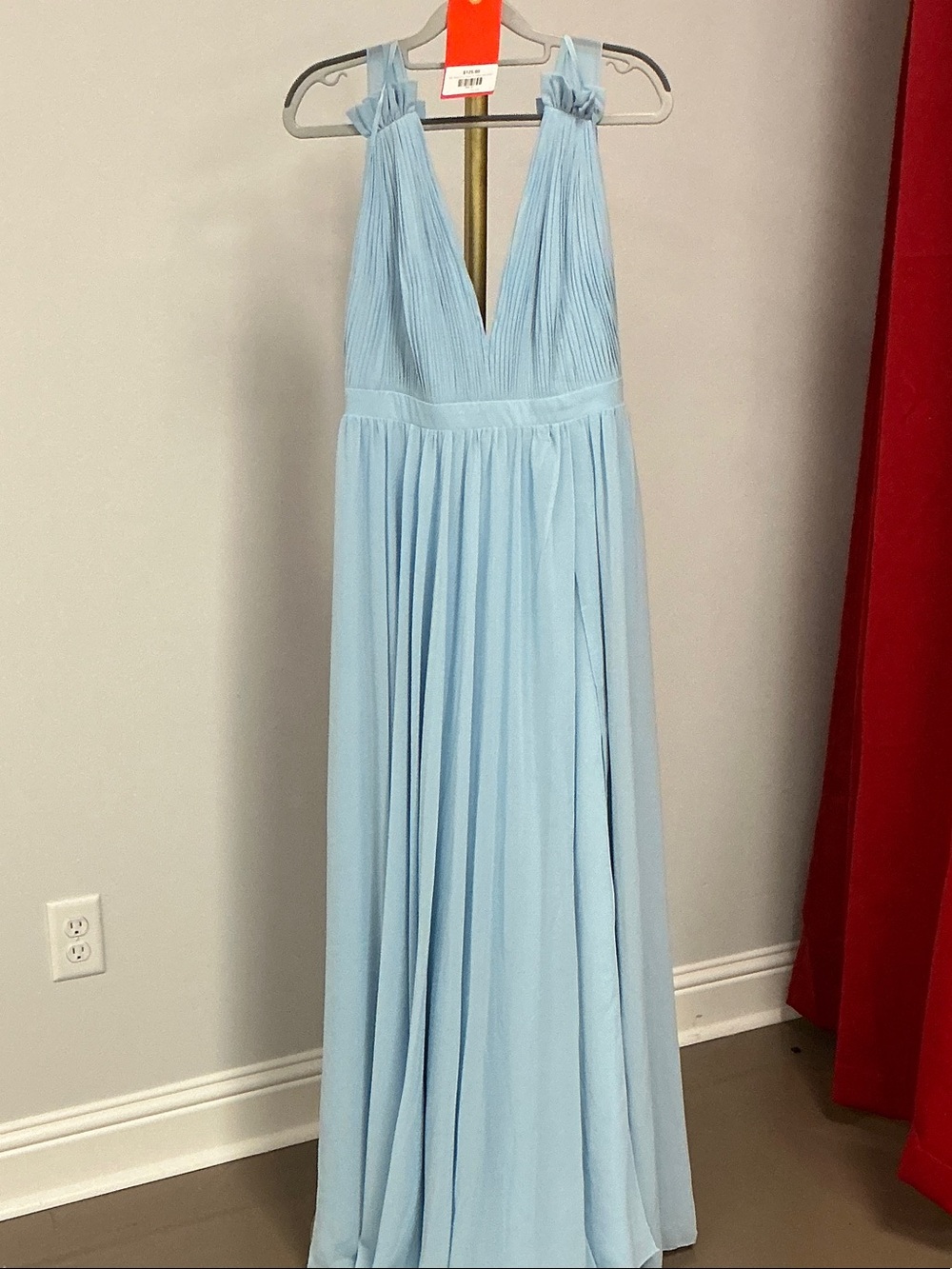 Elegant Light Blue V-Neck Pleated Maxi Dress